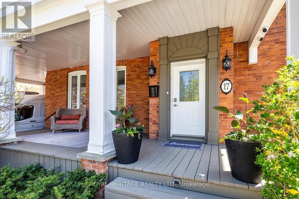 17 Francis Street, Kawartha Lakes (lindsay)