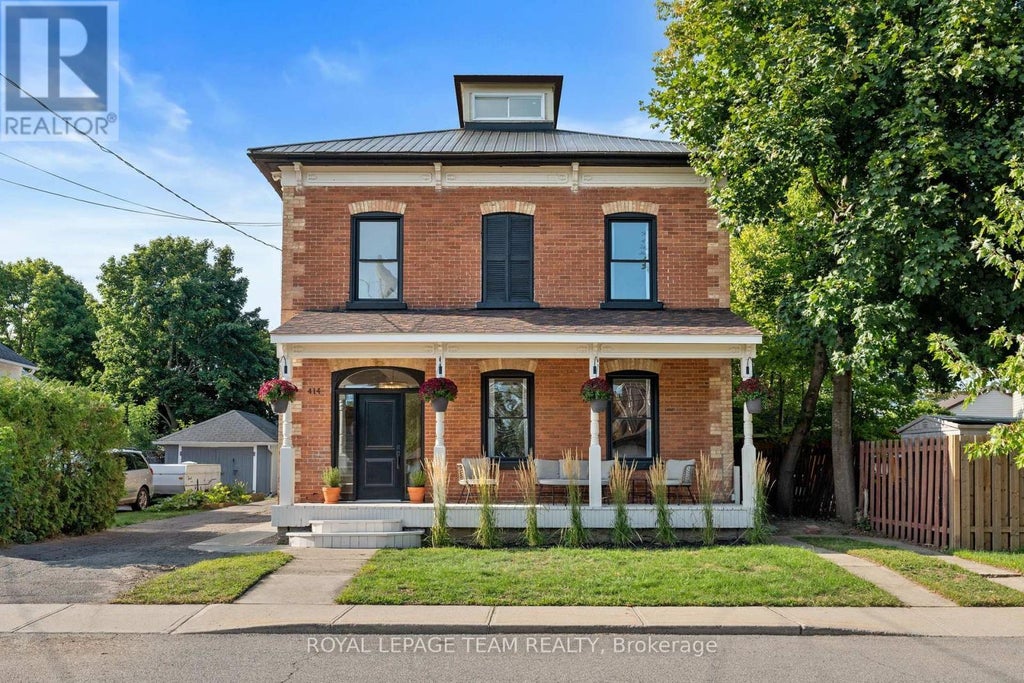 414 James Street W, Prescott