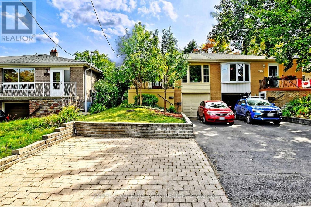 718 Mountview Place E, Newmarket (huron Heights-Leslie Valley)