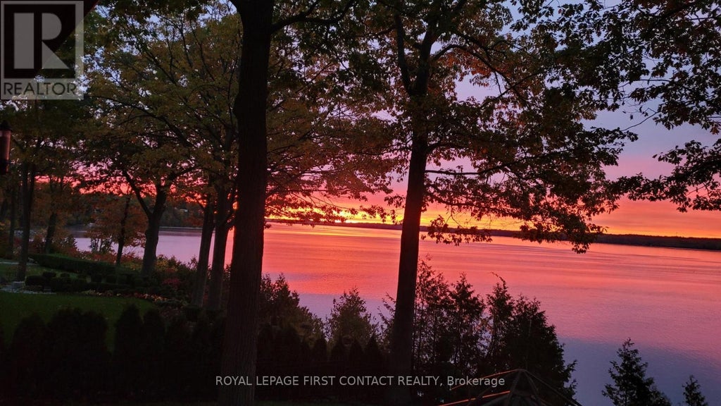 13 Georgina Drive, Oro-Medonte