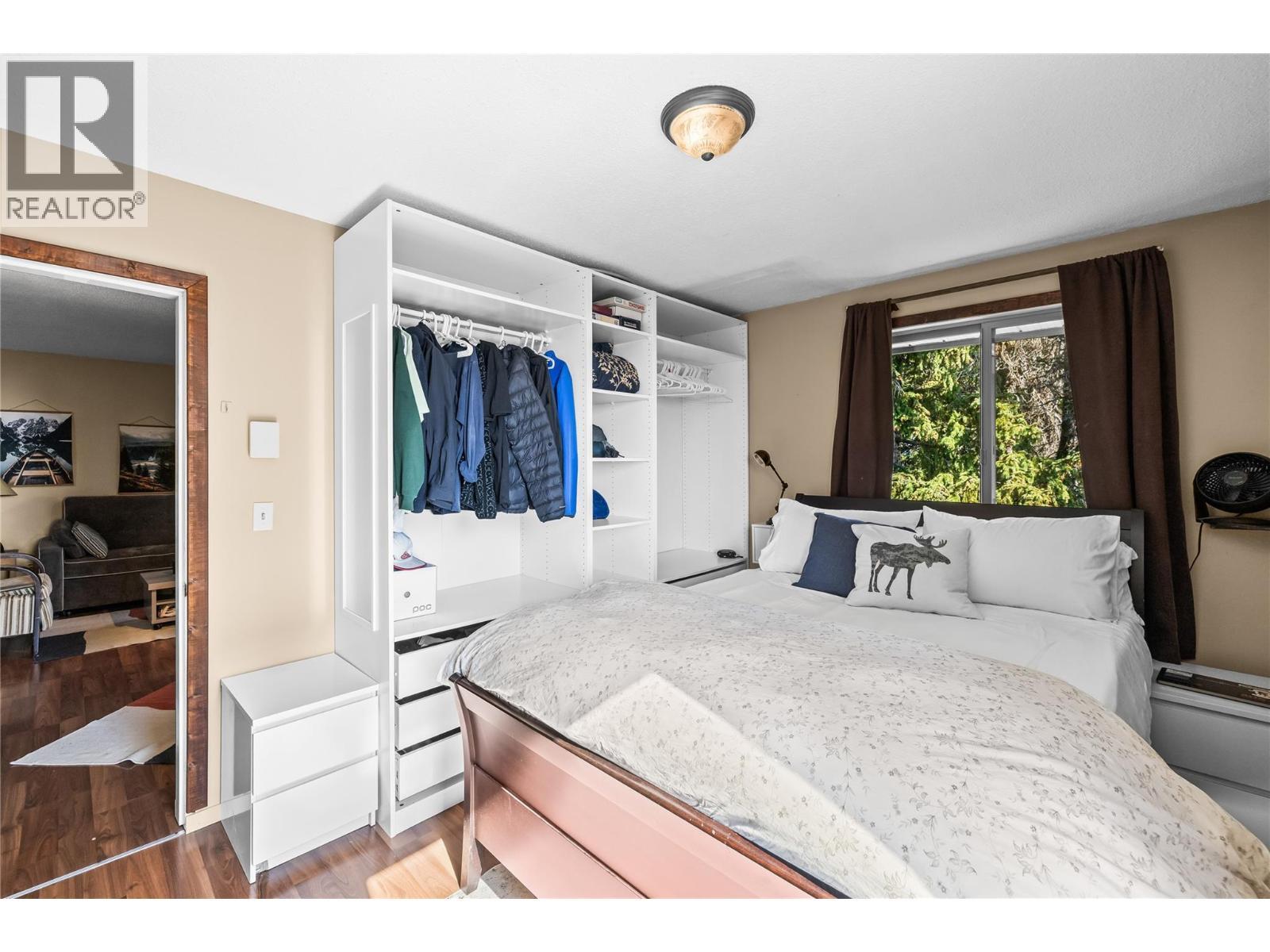 6375 Whiskey Jack Road Unit# 308. Big White, British Columbia