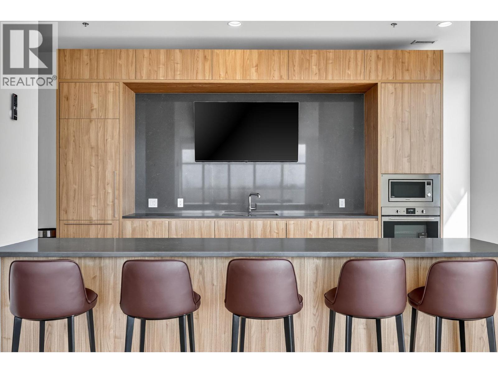 1626 Water Street Unit# 1308. Kelowna, British Columbia