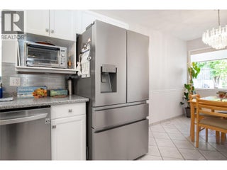 1874 Parkview Crescent Unit# 25. Kelowna, British Columbia