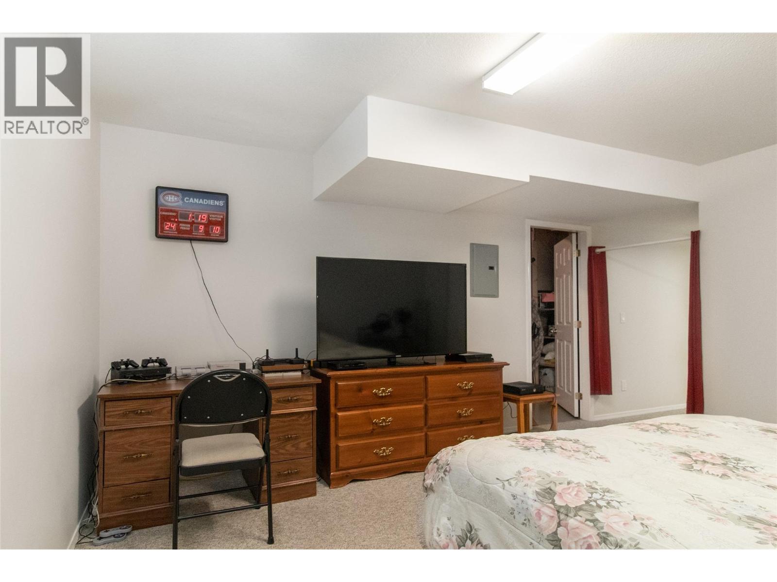 1874 Parkview Crescent Unit# 25. Kelowna, British Columbia