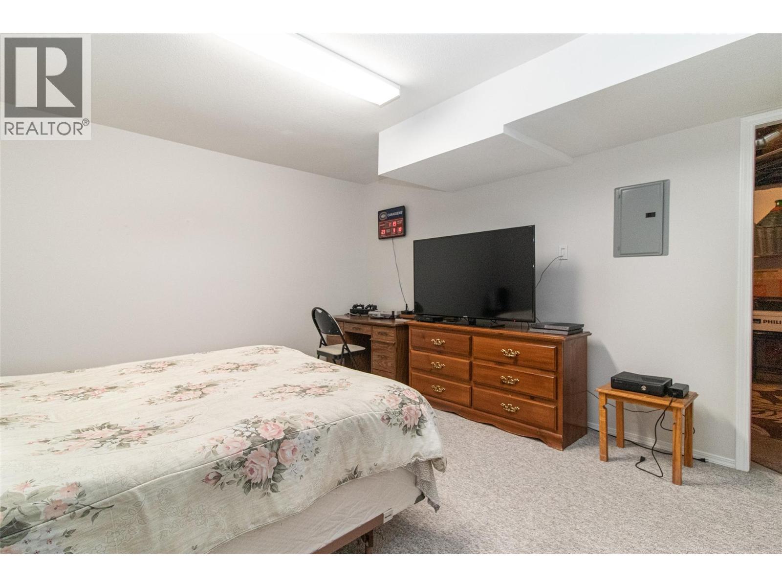 1874 Parkview Crescent Unit# 25. Kelowna, British Columbia