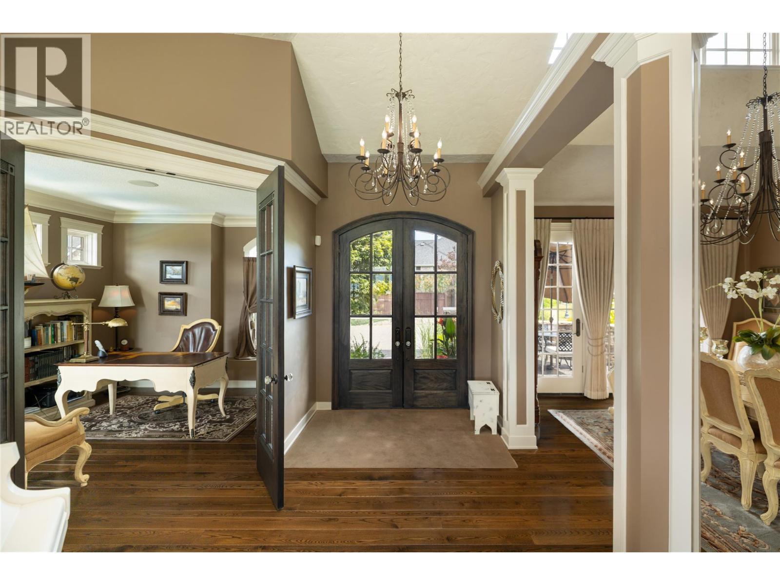 4768 Carmel Crescent. Kelowna, British Columbia