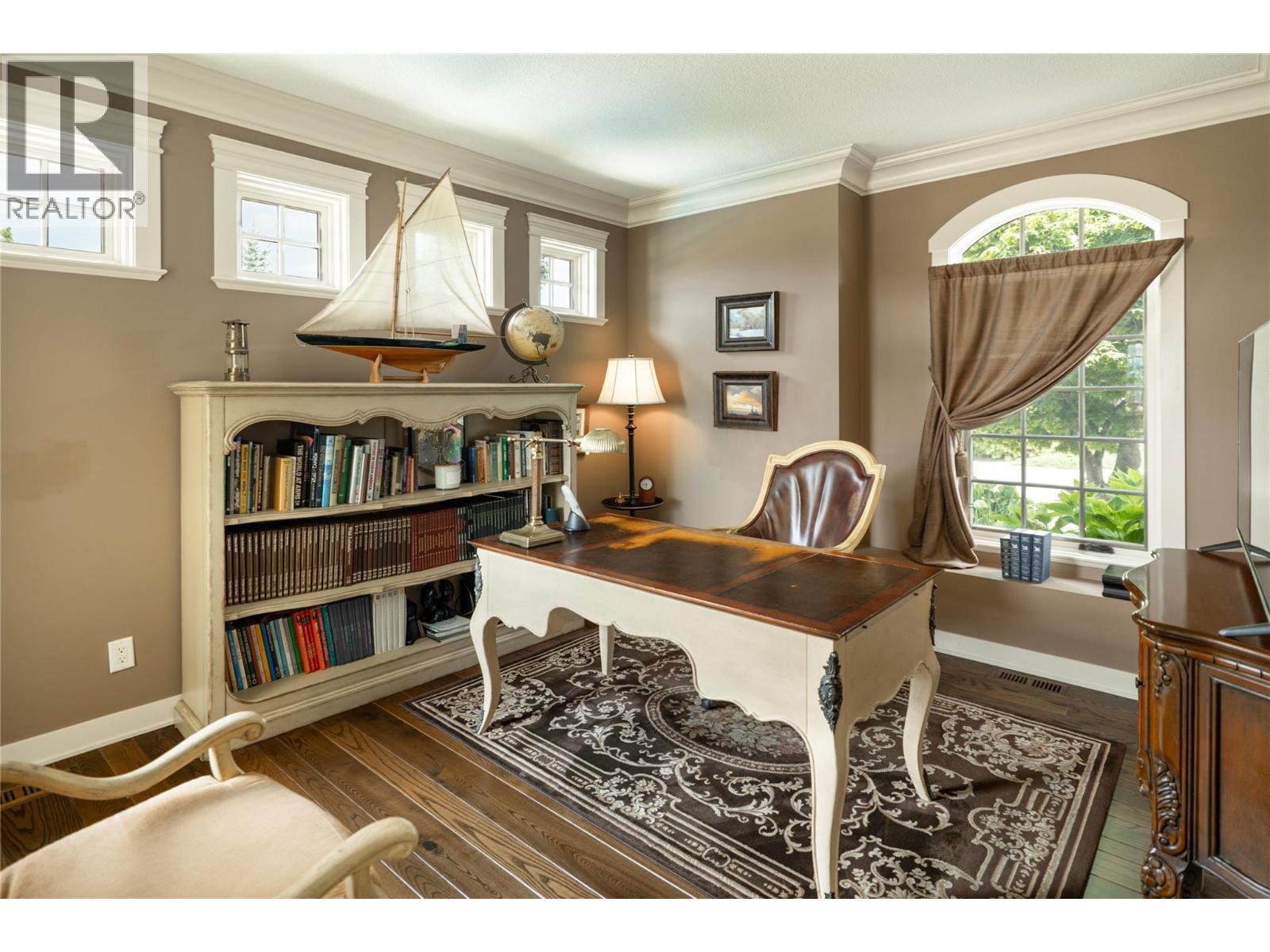 4768 Carmel Crescent. Kelowna, British Columbia