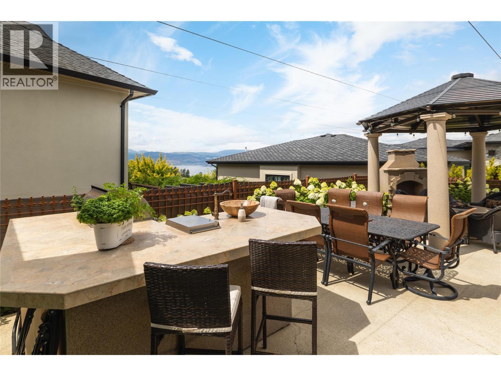 4768 Carmel Crescent. Kelowna, British Columbia