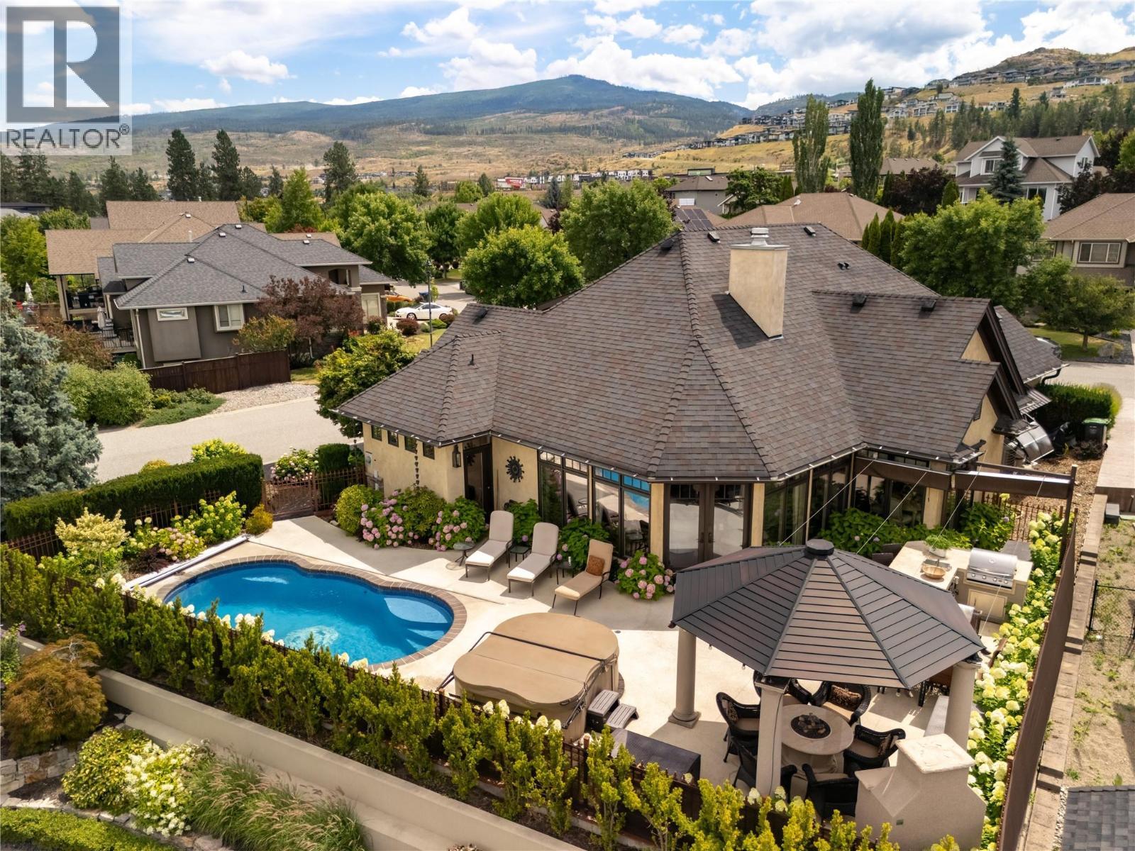 4768 Carmel Crescent. Kelowna, British Columbia