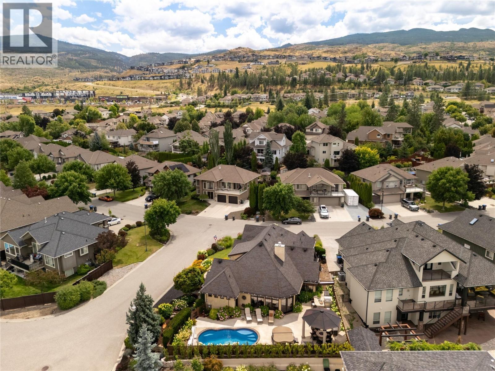 4768 Carmel Crescent. Kelowna, British Columbia
