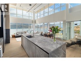 1075 Sunset Drive Unit# Ph1. Kelowna, British Columbia