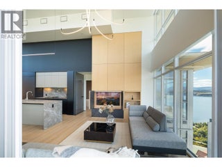 1075 Sunset Drive Unit# Ph1. Kelowna, British Columbia