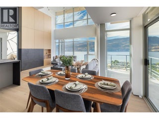 1075 Sunset Drive Unit# Ph1. Kelowna, British Columbia