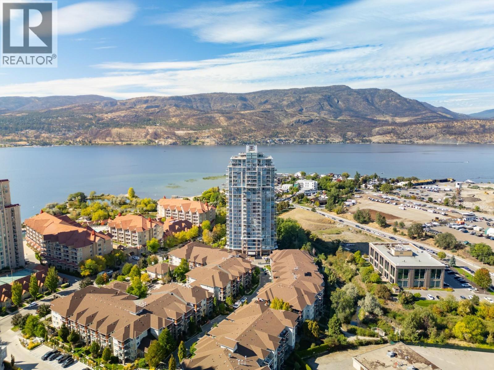 1075 Sunset Drive Unit# Ph1. Kelowna, British Columbia