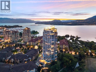 1075 Sunset Drive Unit# Ph1. Kelowna, British Columbia