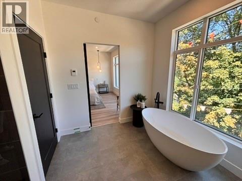 7920 Kidston Road Unit# 9. Coldstream, British Columbia