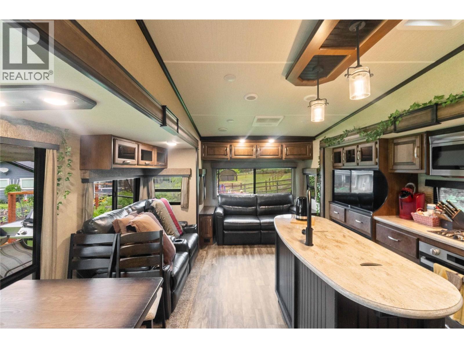 4911 Malpass Road. Armstrong, British Columbia