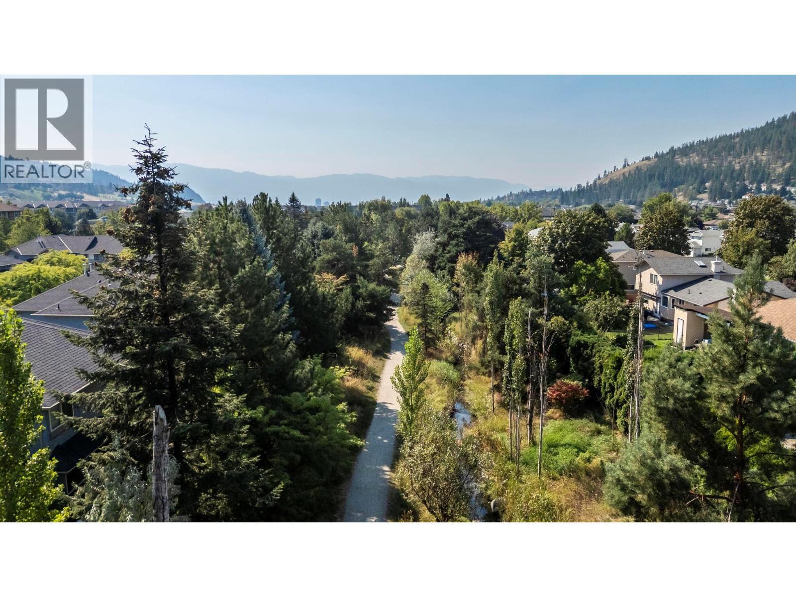 313 Whitman Road Unit# 18. Kelowna, British Columbia