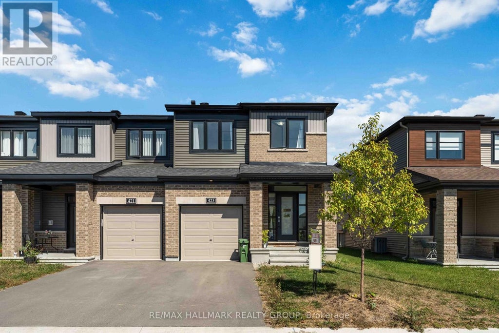 423 Silicon Way, Ottawa
