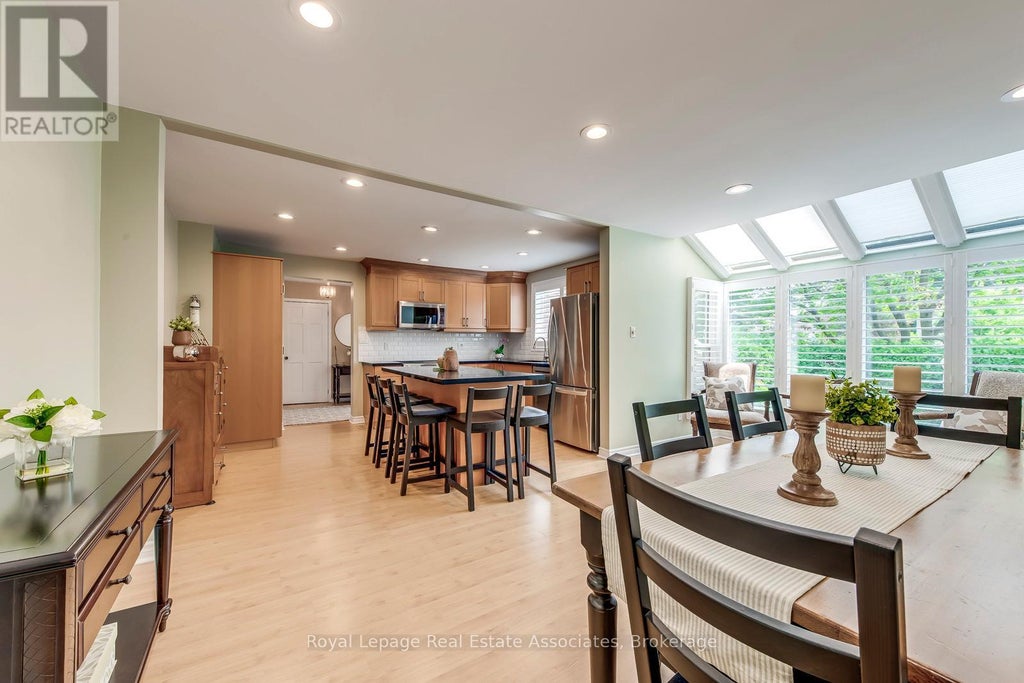 1192 Kos Boulevard, Mississauga (lorne Park)