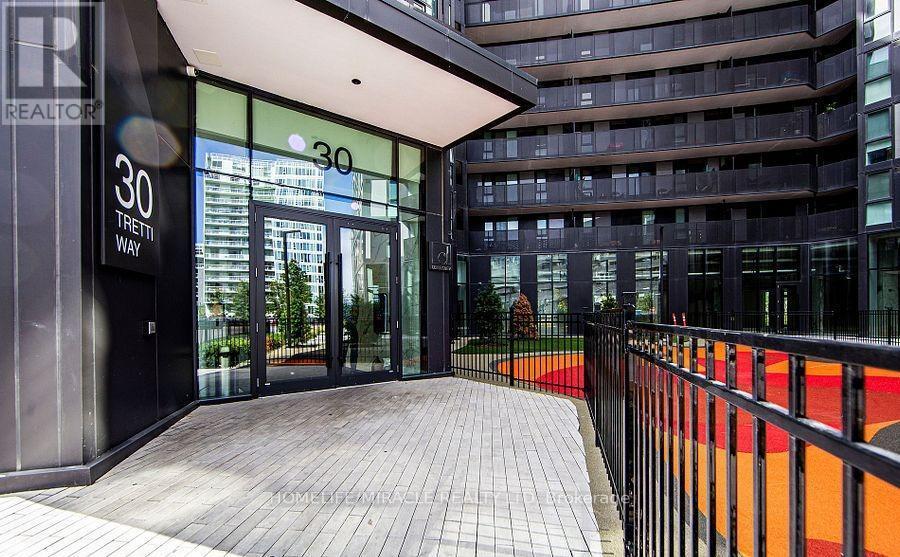 911 - 30 Tretti Way, Toronto (clanton Park)