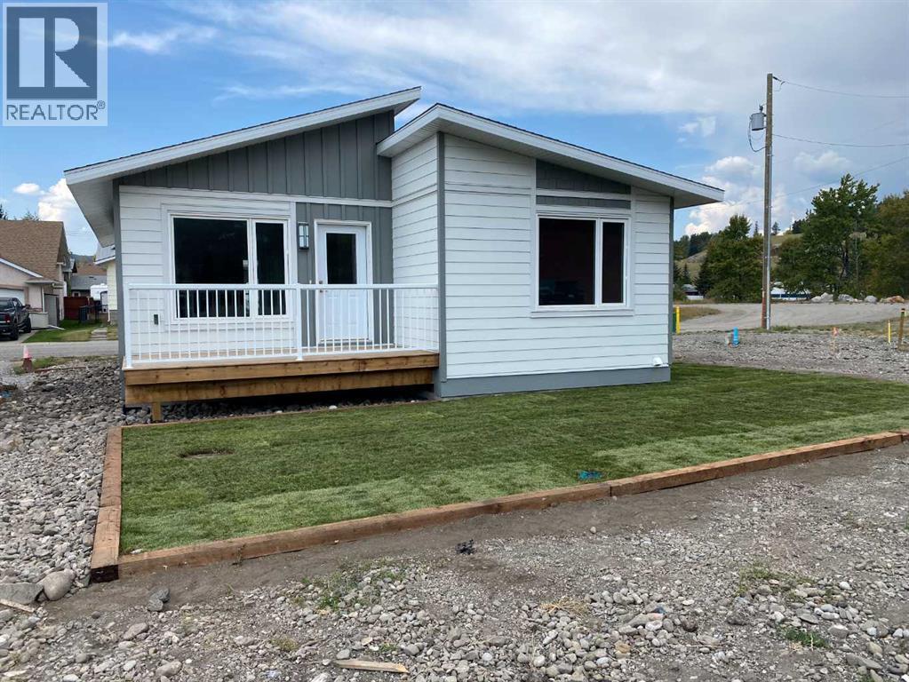 2131 128 Street, Blairmore