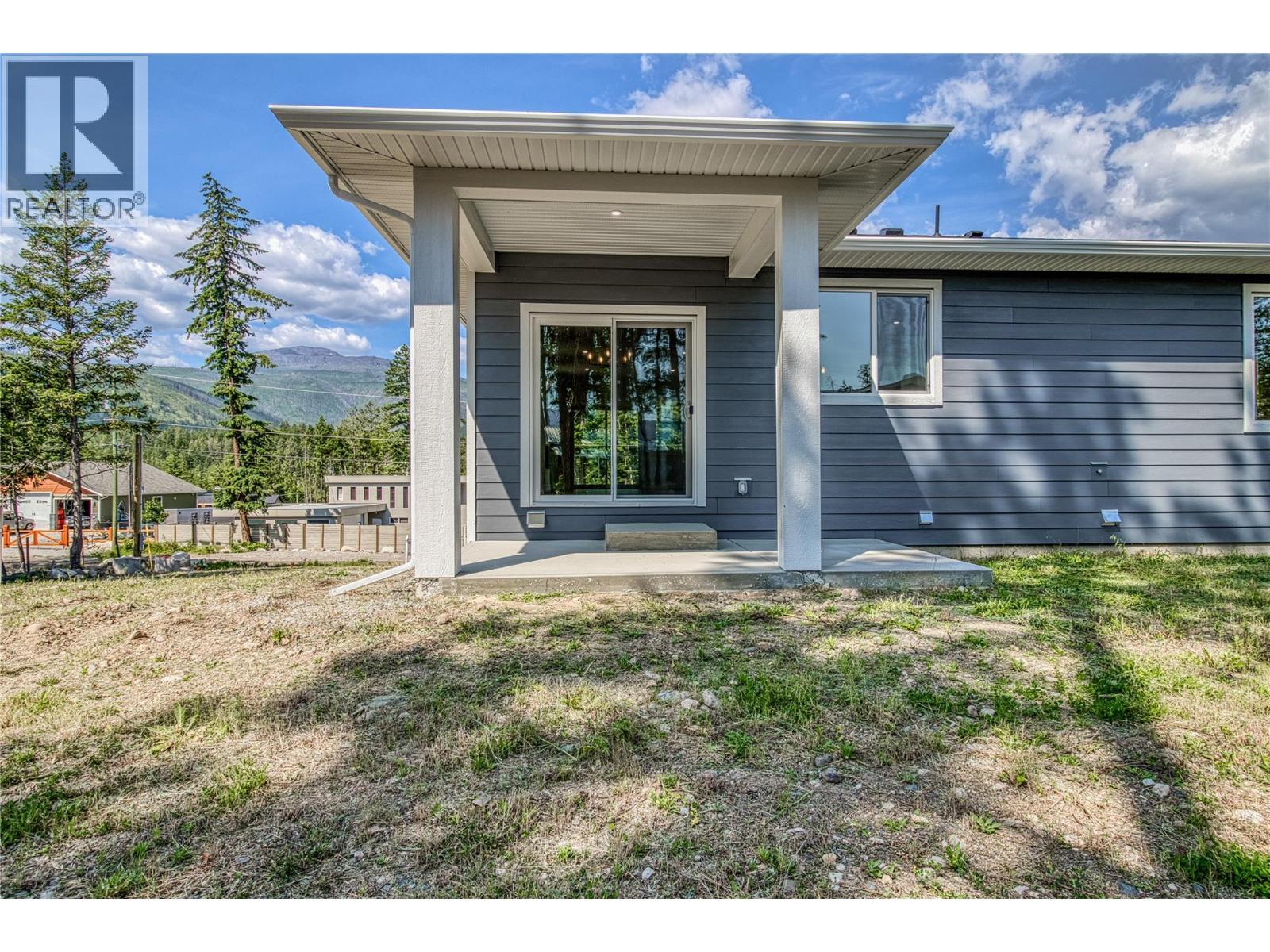 7186 Dunwaters Road. Kelowna, British Columbia