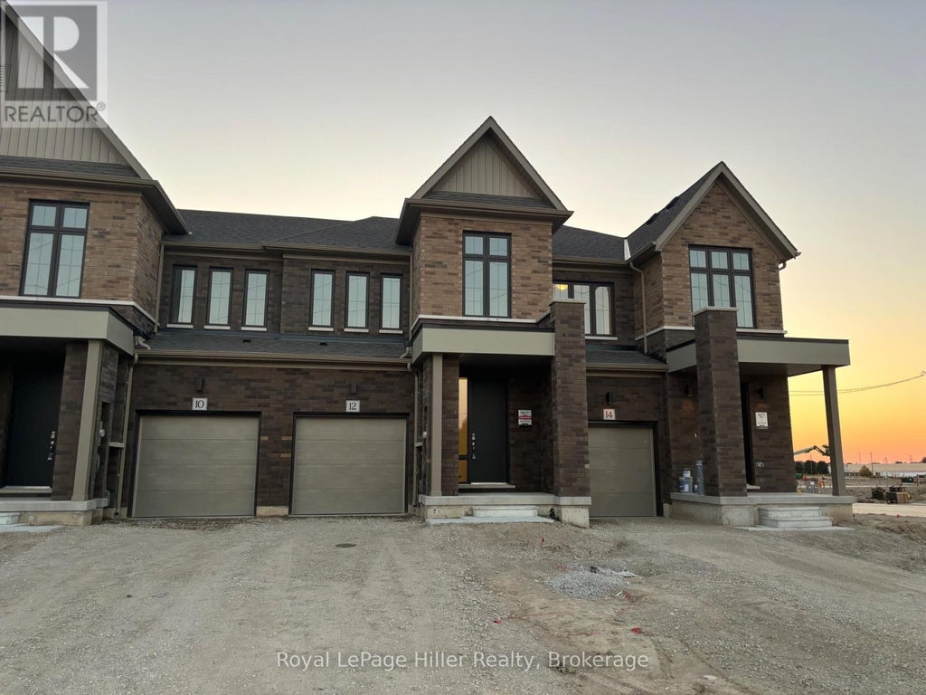 12 Poett Avenue, Stratford