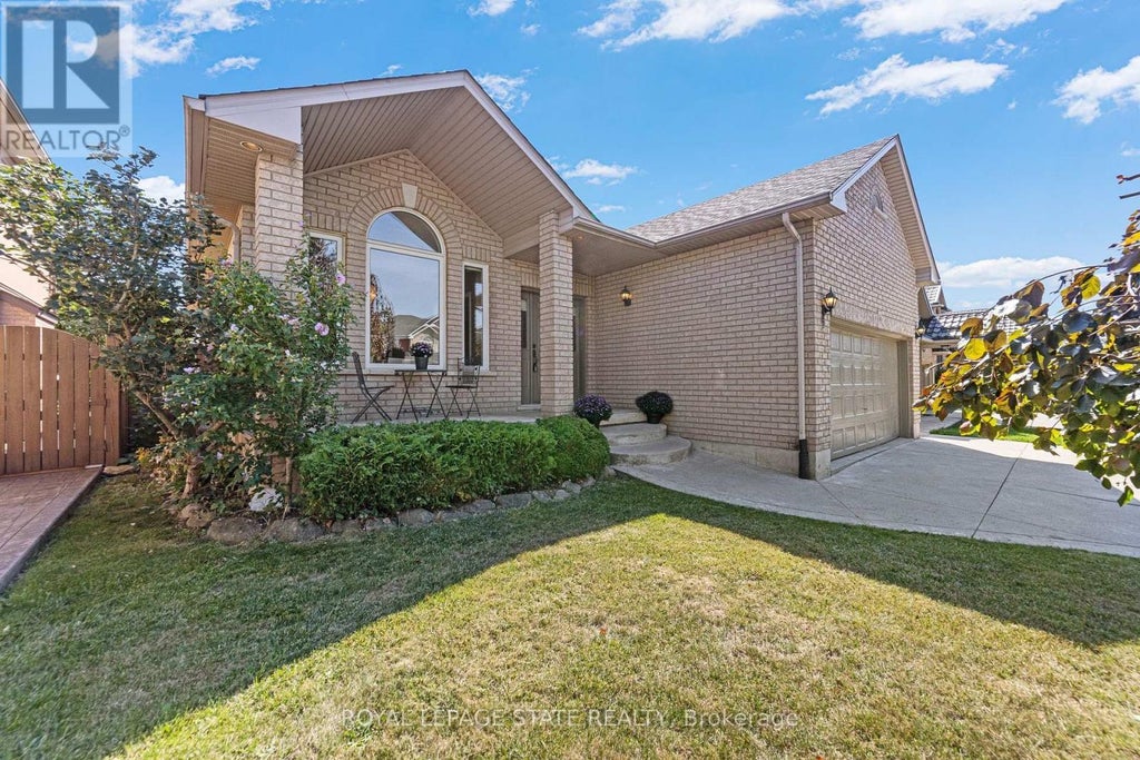 96 Second Road W, Hamilton (stoney Creek Mountain)