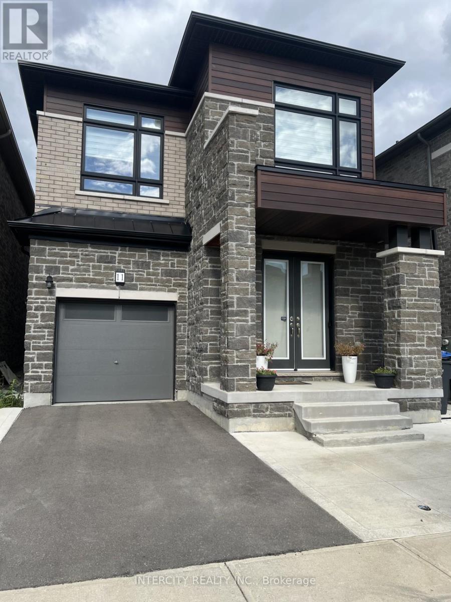 11 Bookton Street, Brampton (bram East)