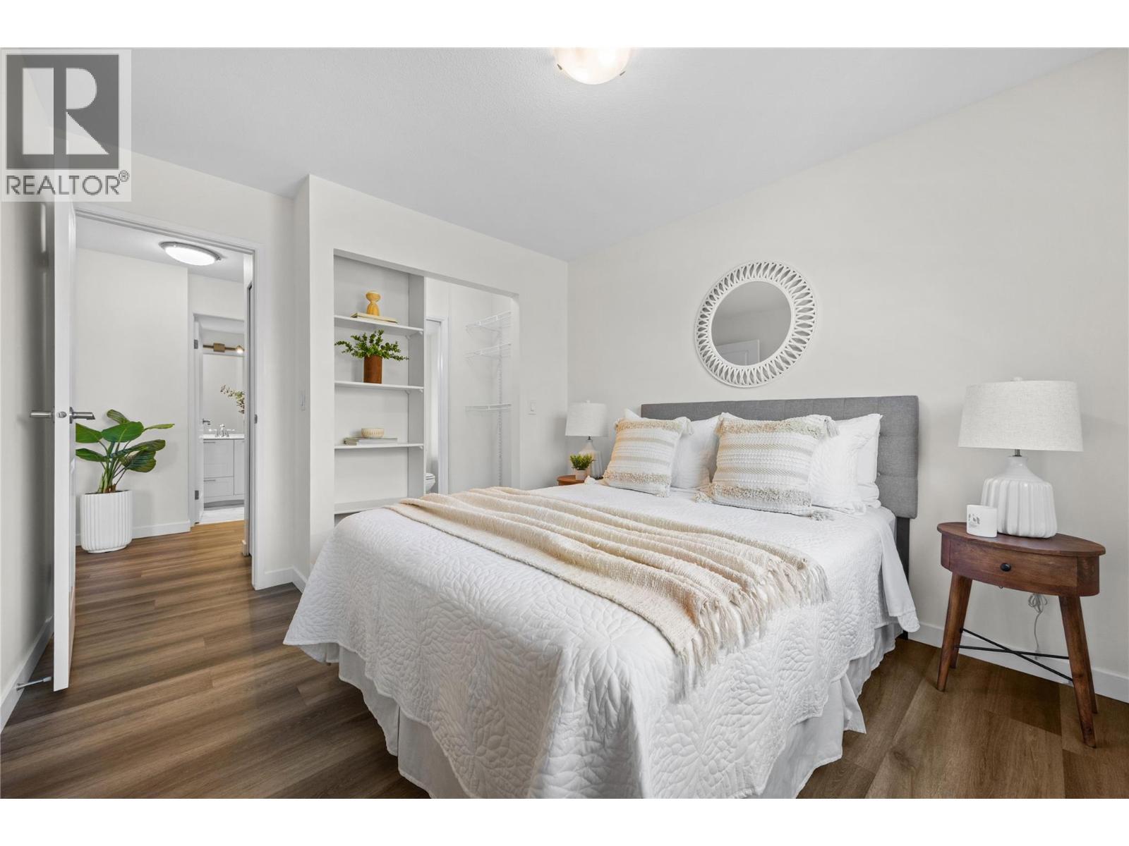 3180 De Montreuil Court Unit# 310. Kelowna, British Columbia