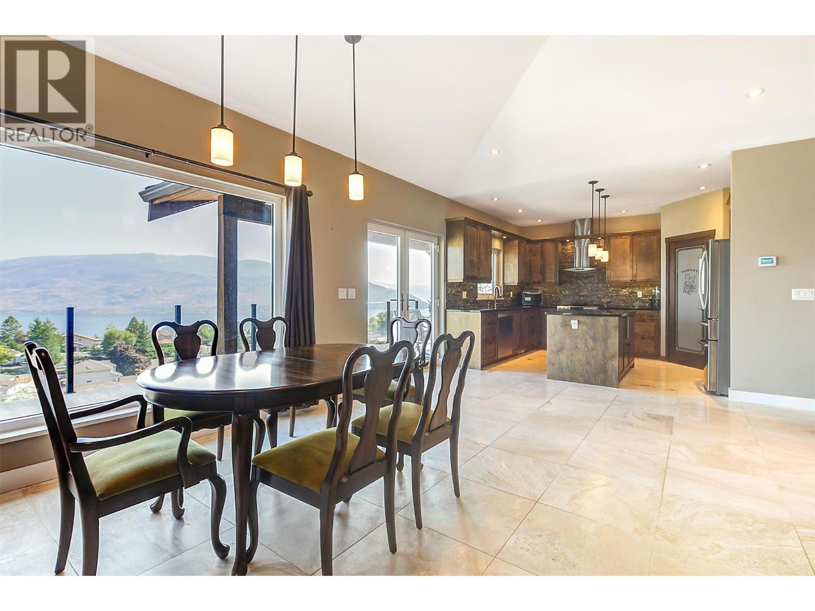 6172 Seymoure Avenue. Peachland, British Columbia