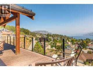 6172 Seymoure Avenue. Peachland, British Columbia