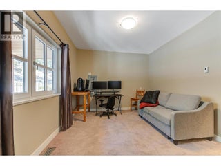 6172 Seymoure Avenue. Peachland, British Columbia