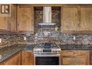 6172 Seymoure Avenue. Peachland, British Columbia