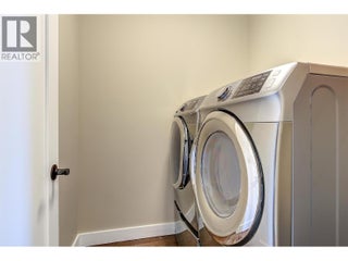 6172 Seymoure Avenue. Peachland, British Columbia