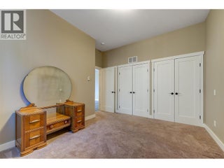 6172 Seymoure Avenue. Peachland, British Columbia