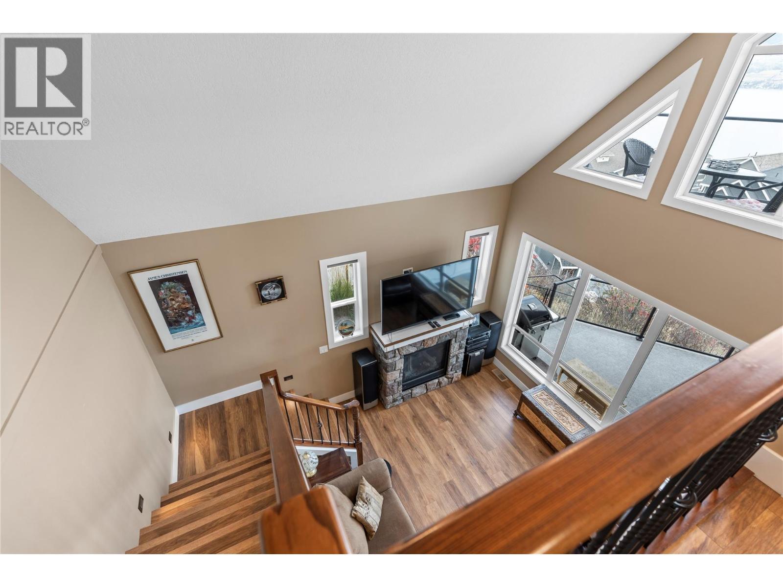 6754 La Palma Loop. Kelowna, British Columbia