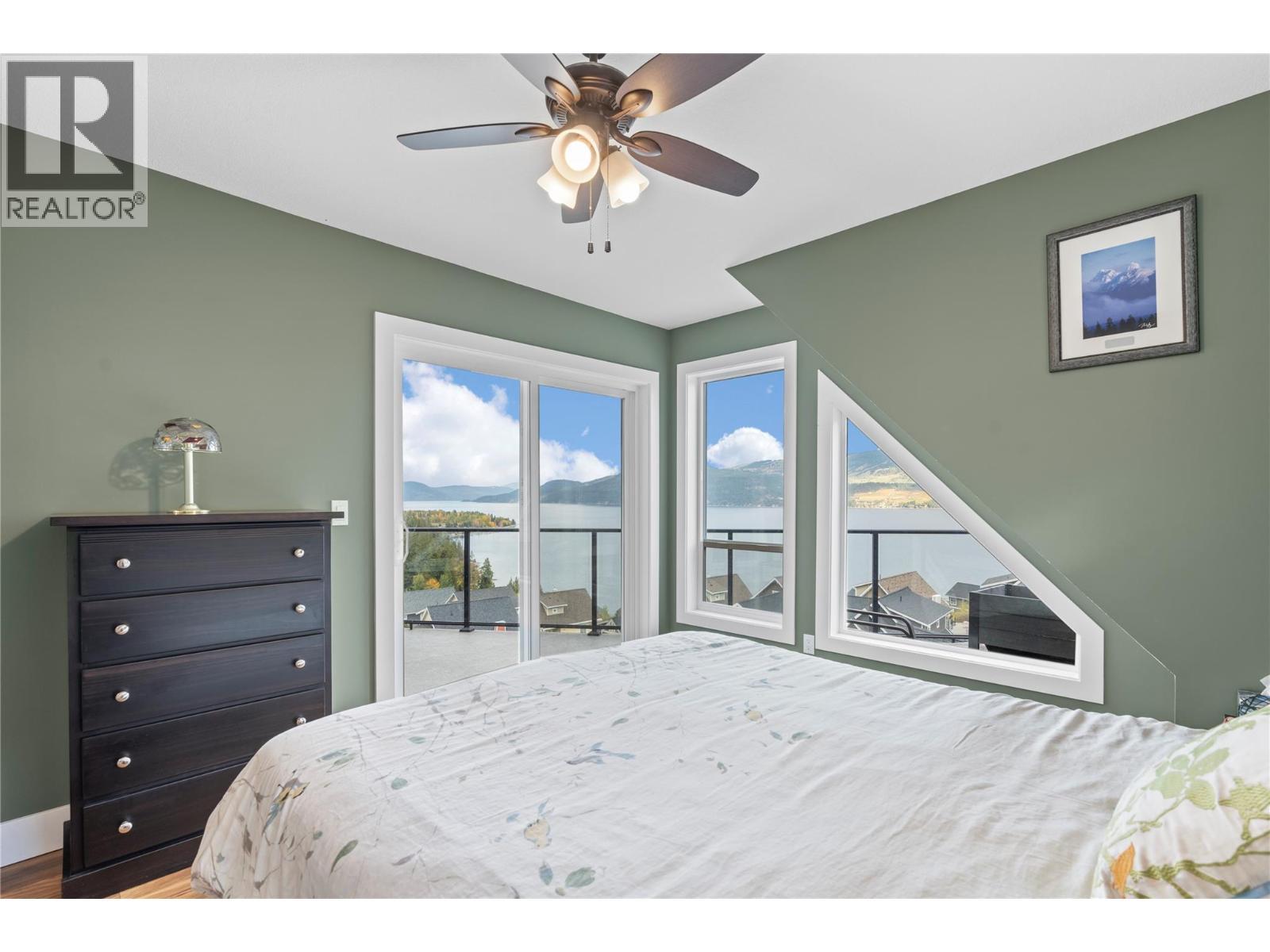 6754 La Palma Loop. Kelowna, British Columbia