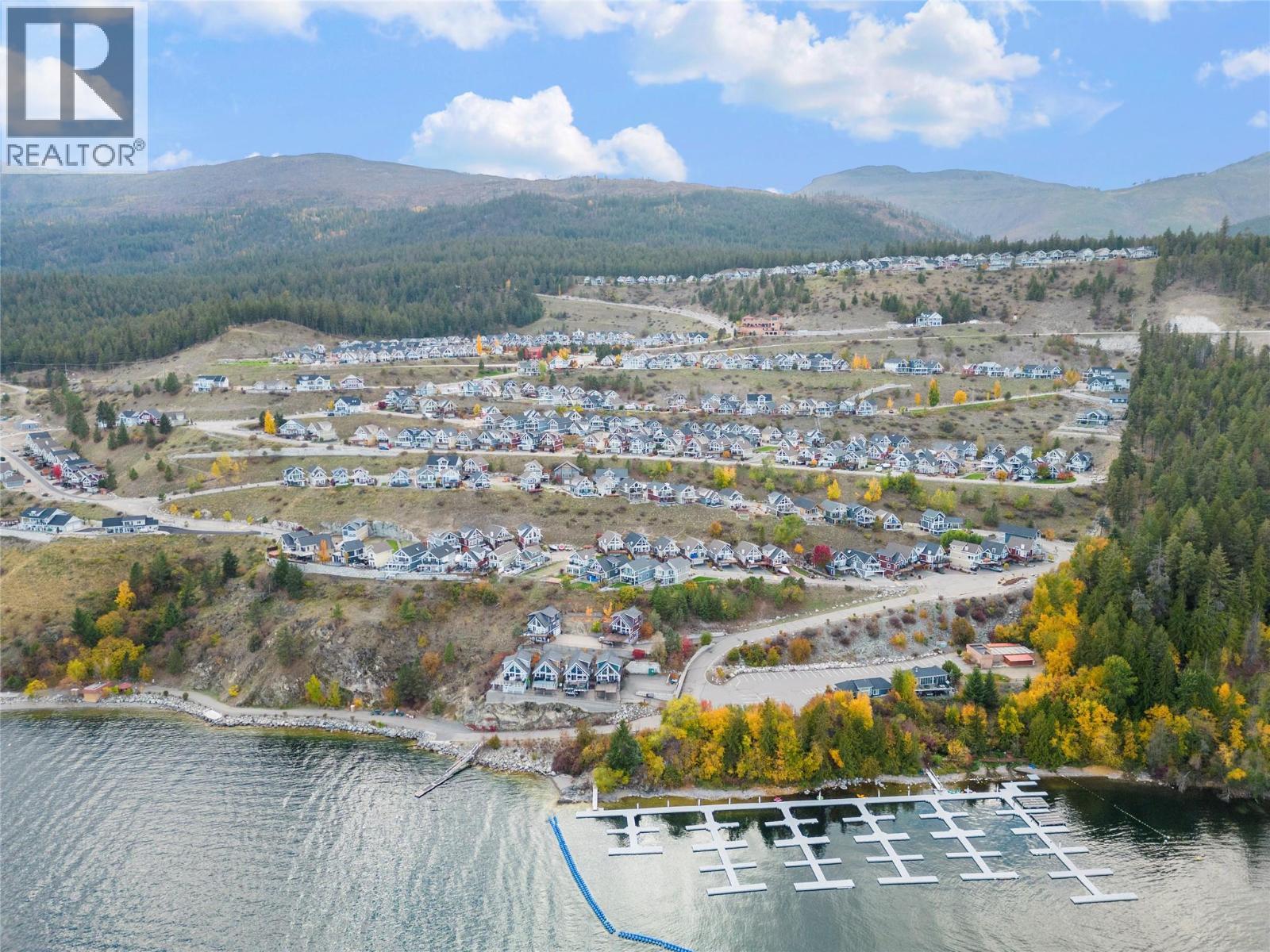 6754 La Palma Loop. Kelowna, British Columbia