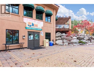 6754 La Palma Loop. Kelowna, British Columbia