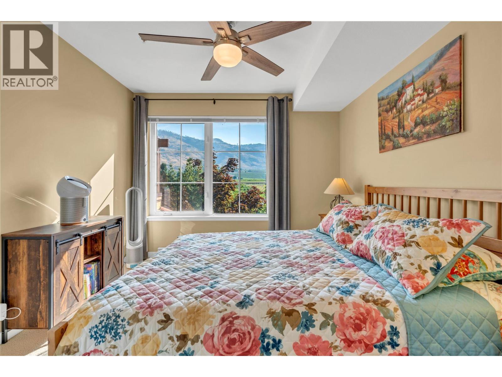 7600 Cottonwood Drive Unit# 304. Osoyoos, British Columbia