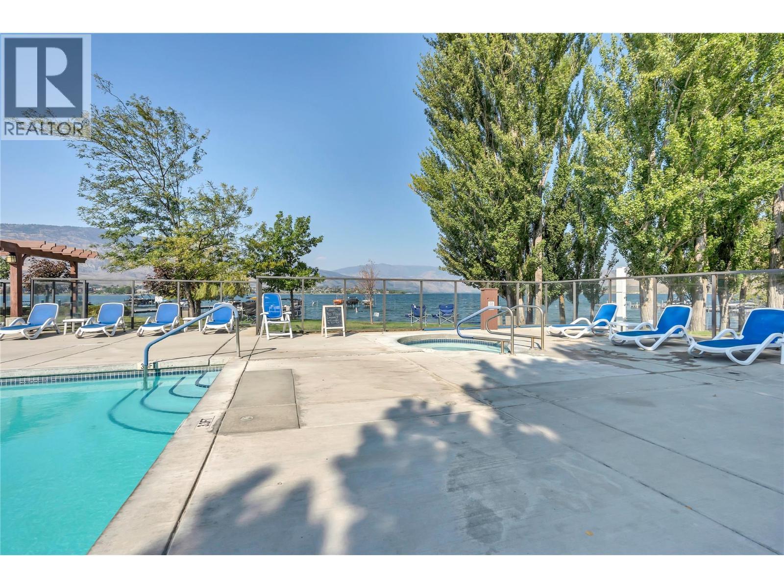 7600 Cottonwood Drive Unit# 304. Osoyoos, British Columbia