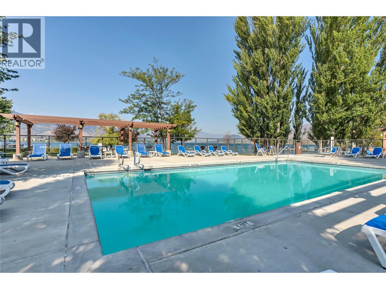7600 Cottonwood Drive Unit# 304. Osoyoos, British Columbia