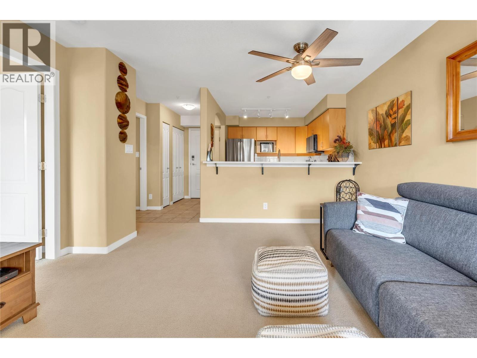 7600 Cottonwood Drive Unit# 304. Osoyoos, British Columbia