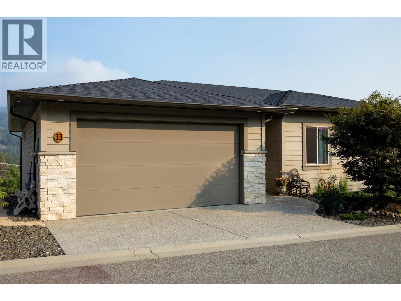 1404 Copper Mountain Court Unit# 33. Vernon, British Columbia
