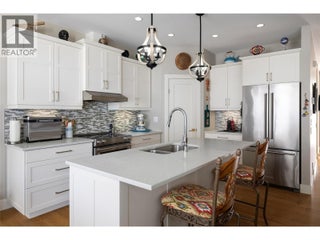 1404 Copper Mountain Court Unit# 33. Vernon, British Columbia