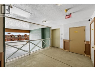 215 Kettleview Road Unit# 402. Big White, British Columbia