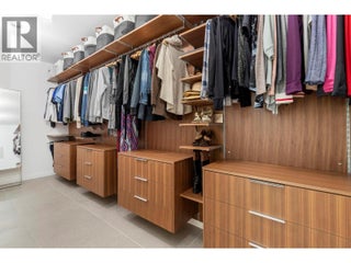 5147 Sunset Drive. Eagle Bay, British Columbia