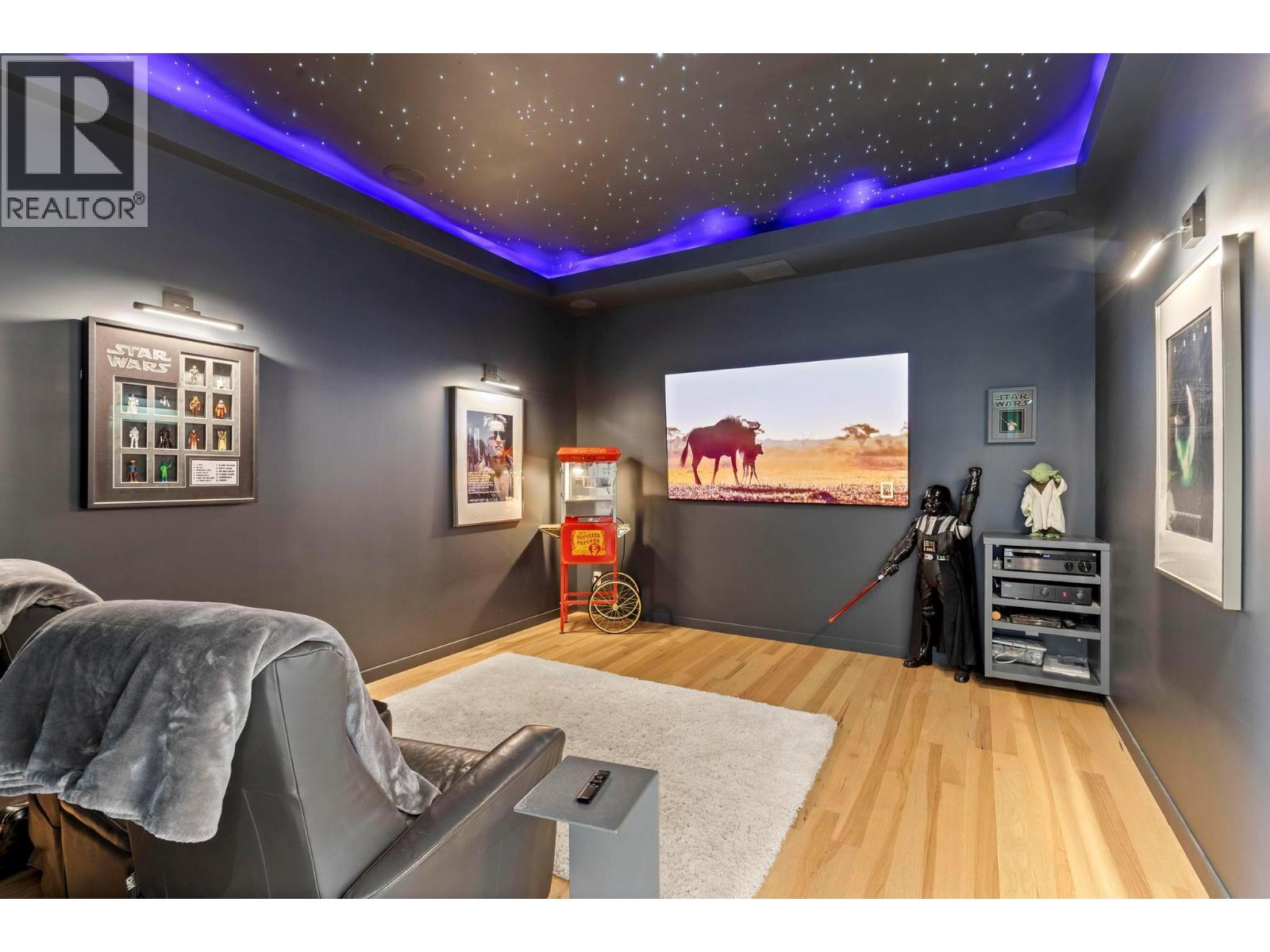 5147 Sunset Drive. Eagle Bay, British Columbia